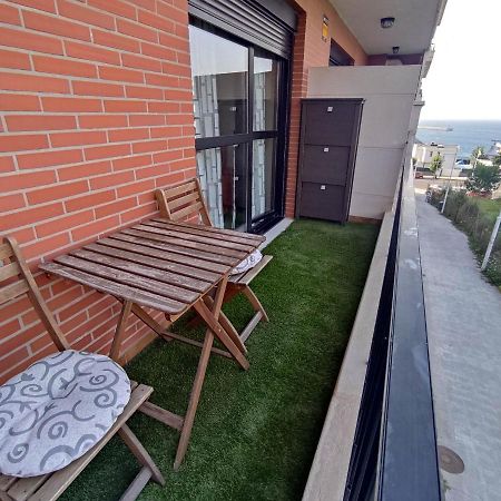 Appartamento Precioso apartamento con terraza y piscina Castro Urdiales Esterno foto